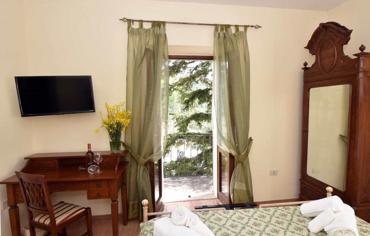 Agriturismo Villino Bellavista Сполето Экстерьер фото