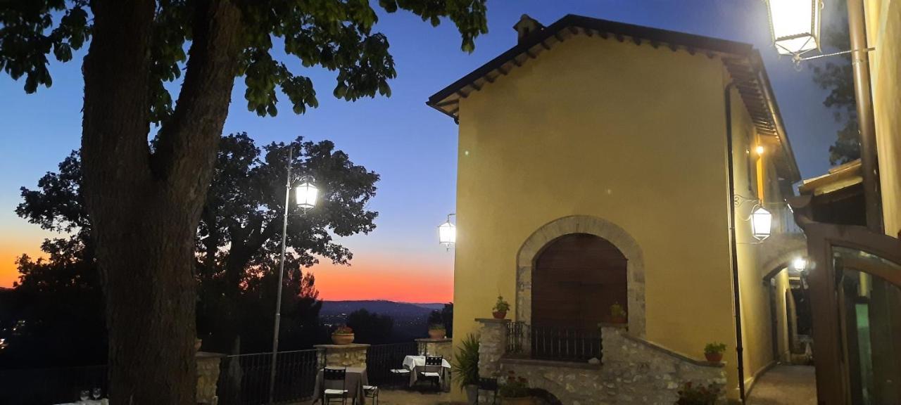 Agriturismo Villino Bellavista Сполето Номер фото